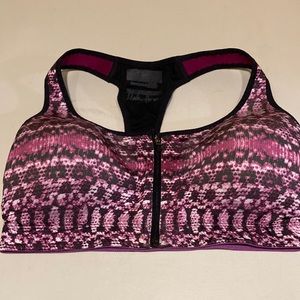 UnderArmour Sports Bra 36 D